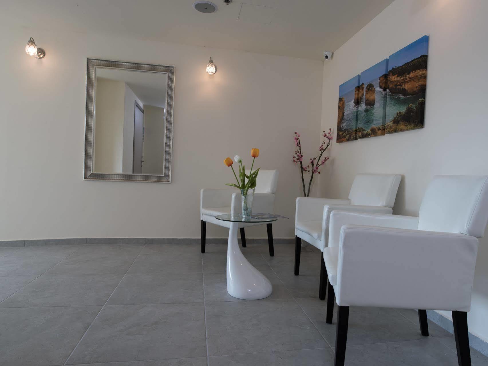 Sur La Mer Hotel Ashdod Exterior photo
